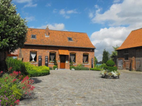 Гостиница Holiday Home La Ferme de Gabrielle  Ле Бизе